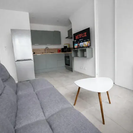 Lunea- Central, Bright, Serene