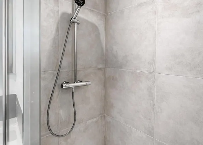 Lunea- Central, Bright, Serene * Ле-Портель