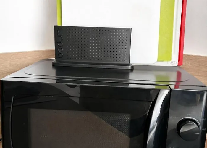 Lunea- Central, Bright, Serene *