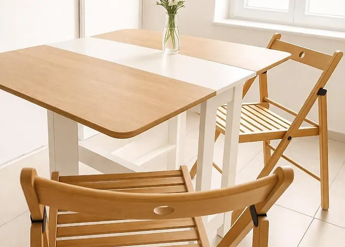 Apartment Lunea- Central, Bright, Serene *